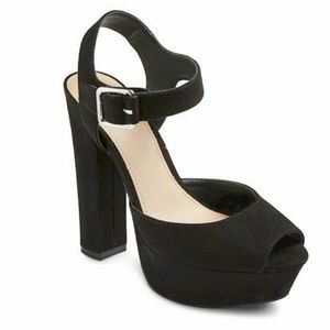 Mossimo ~ Black Platform Heel ~ Size 8.5